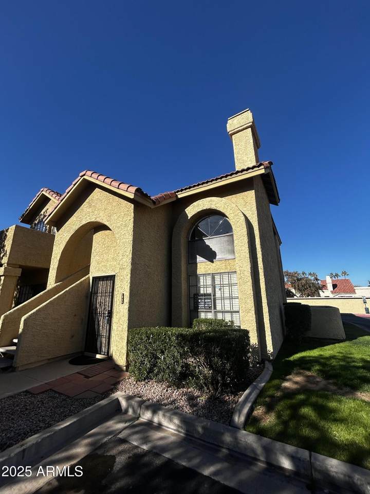 1126 Elliot Road - Photo 1