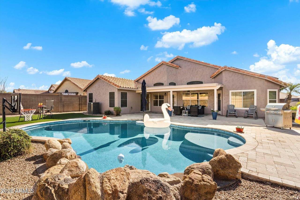 9560 Ross Avenue - Photo 1