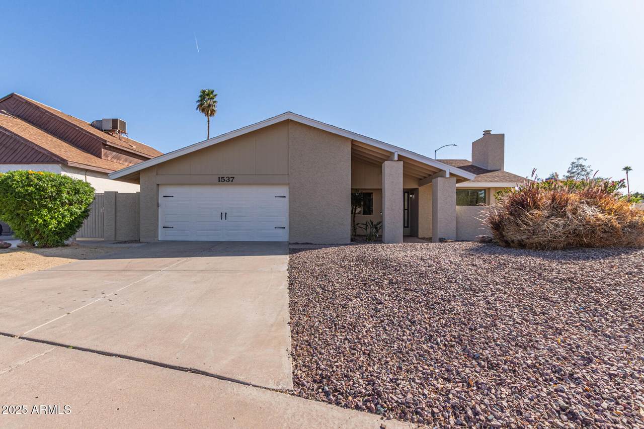1537 Impala Avenue - Photo 1