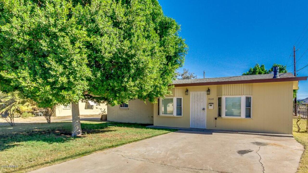 9005 3RD Drive - Photo 1