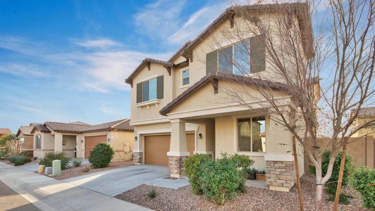 304 79TH Way - Photo 1