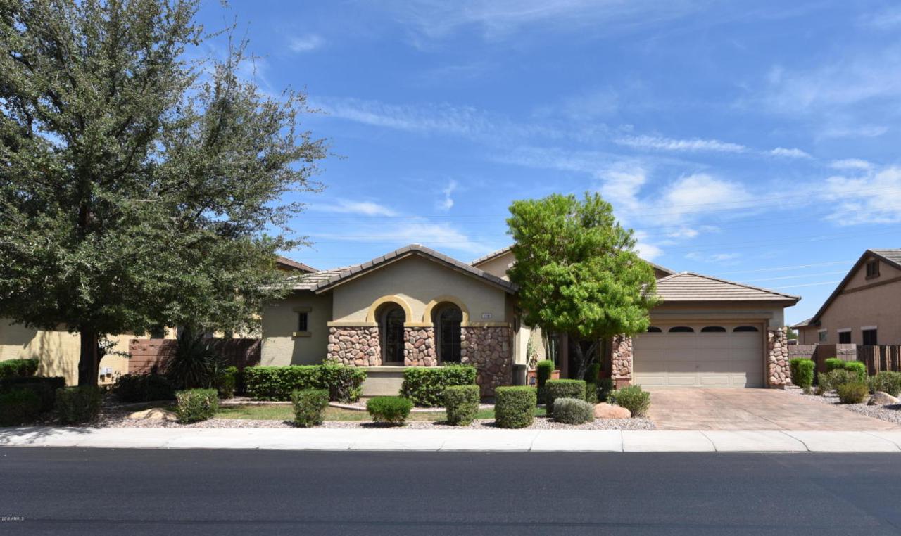 1640 Yellowstone Place - Photo 1