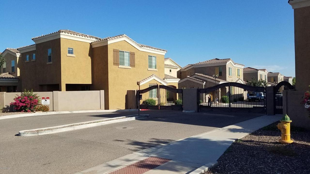1685 Desert View Place - Photo 1