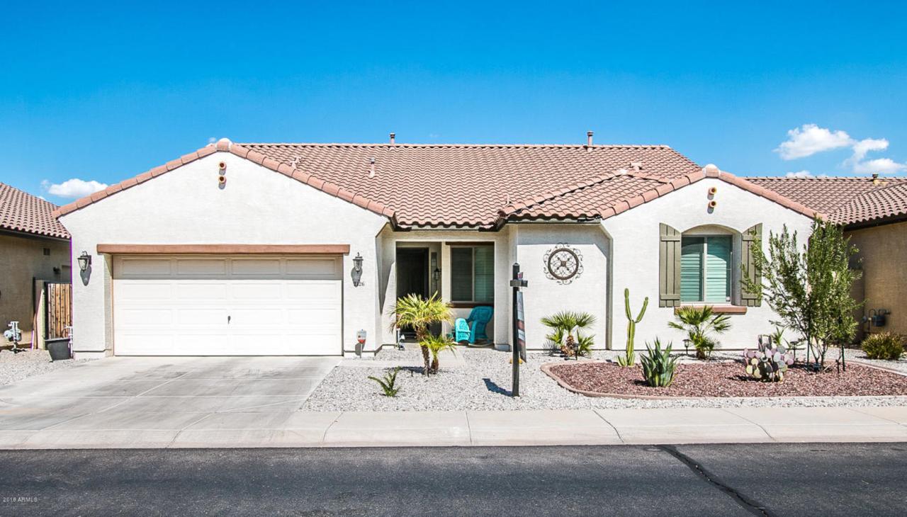 2126 Ian Drive - Photo 1