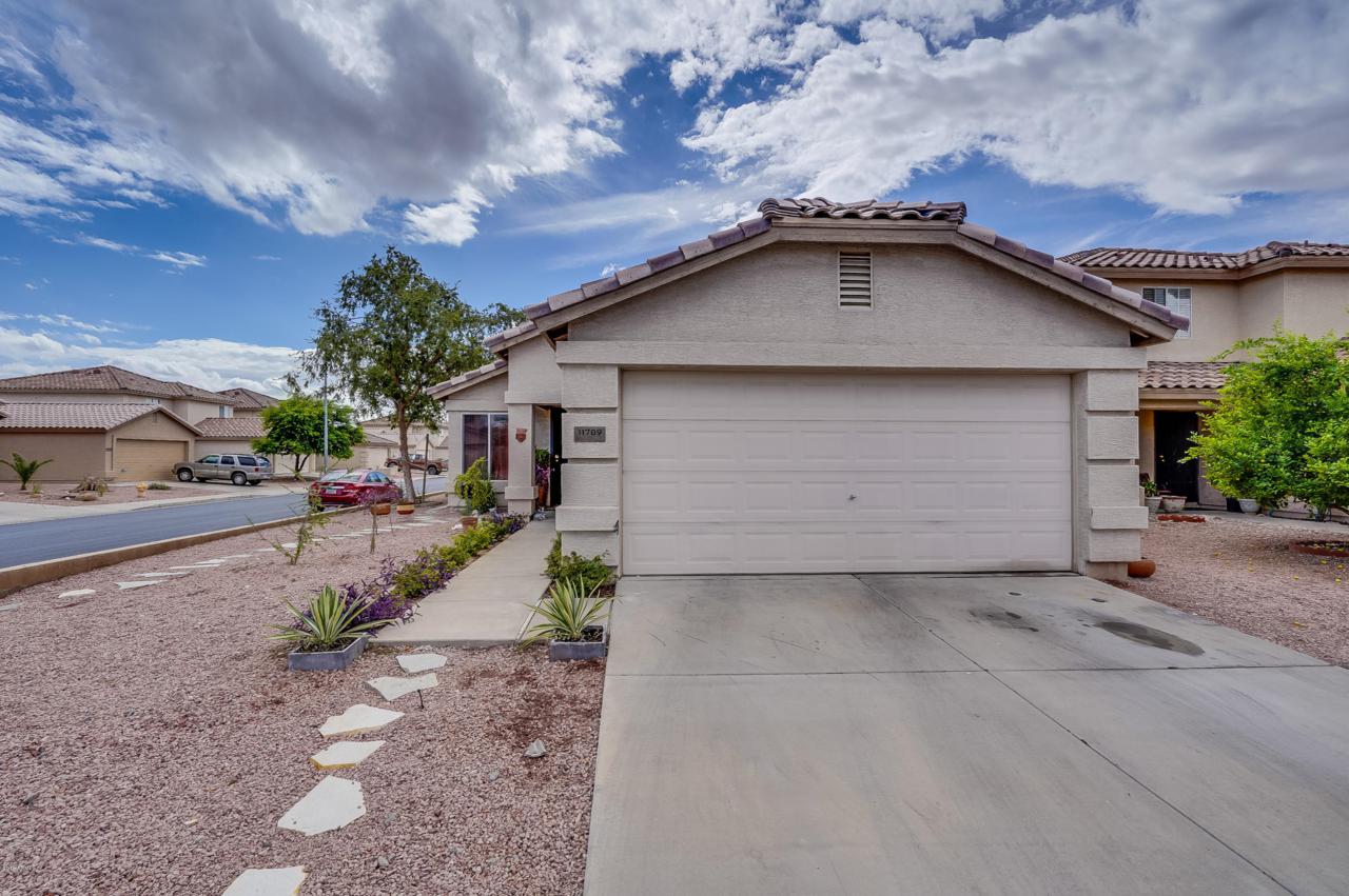 11709 Shaw Butte Drive - Photo 1