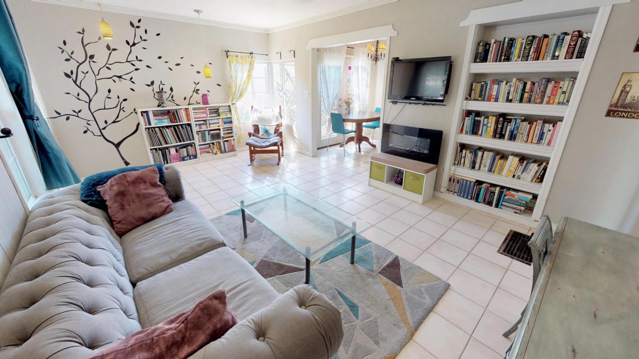 1530 Willetta Street - Photo 1