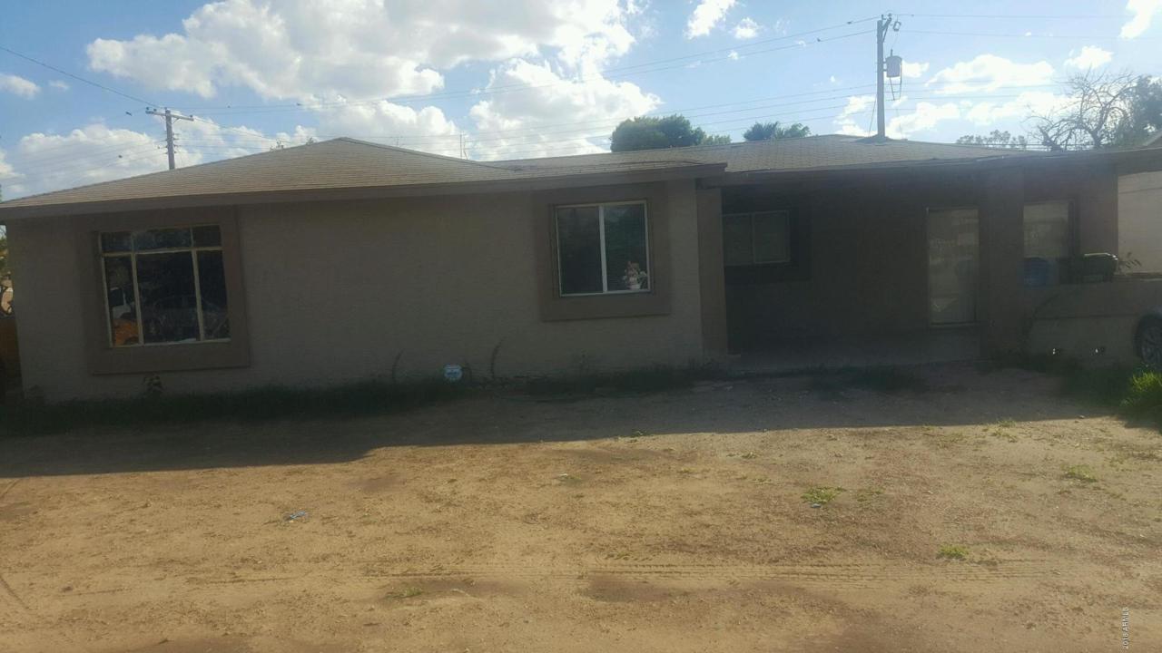 5835 Roma Avenue - Photo 1