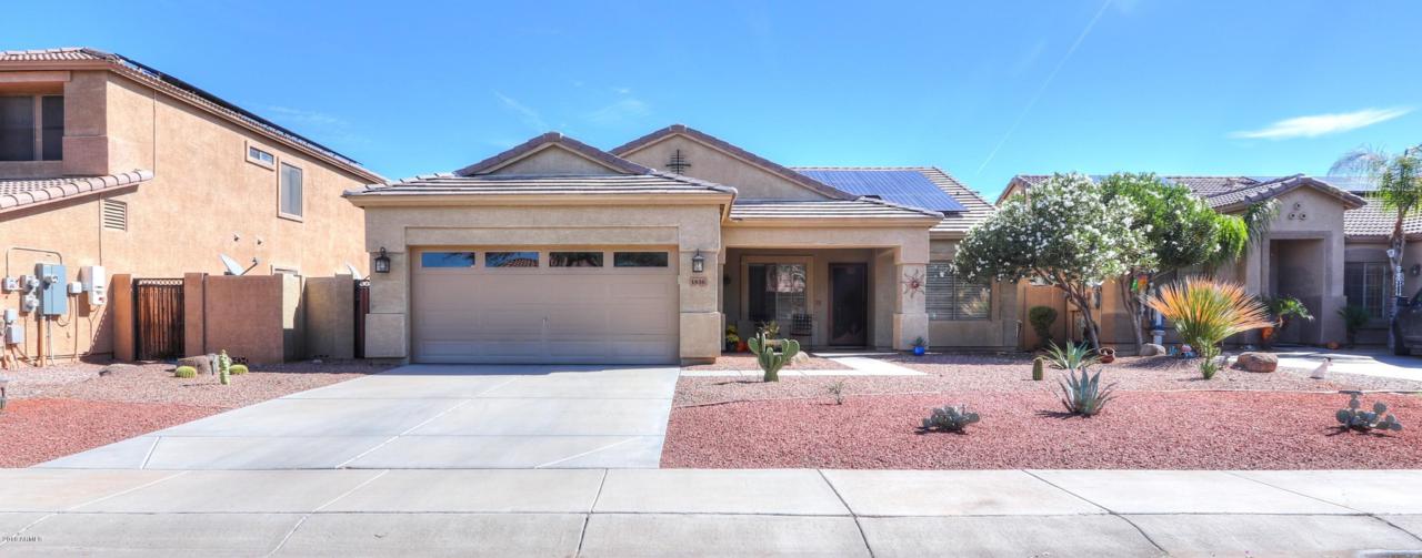 1836 Loretta Place - Photo 1