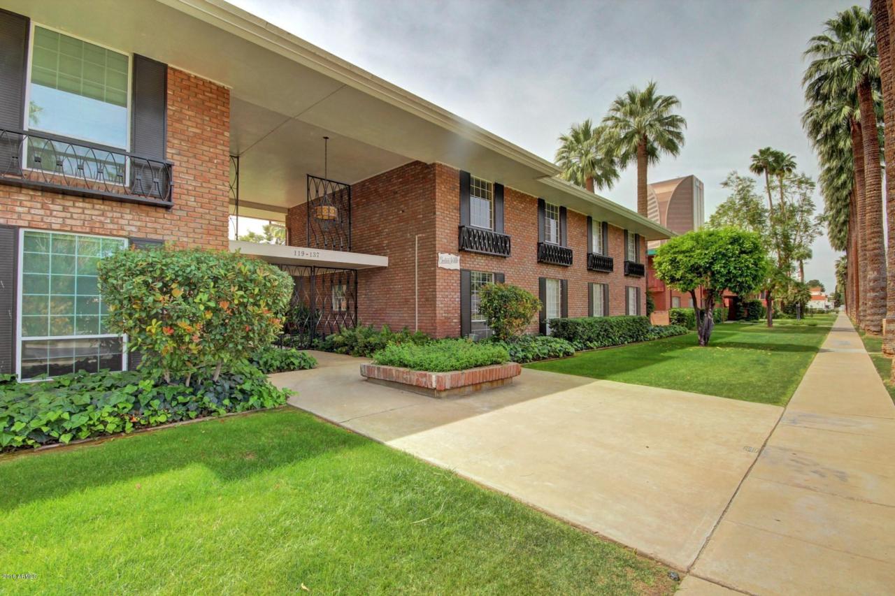 127A Palm Lane - Photo 1