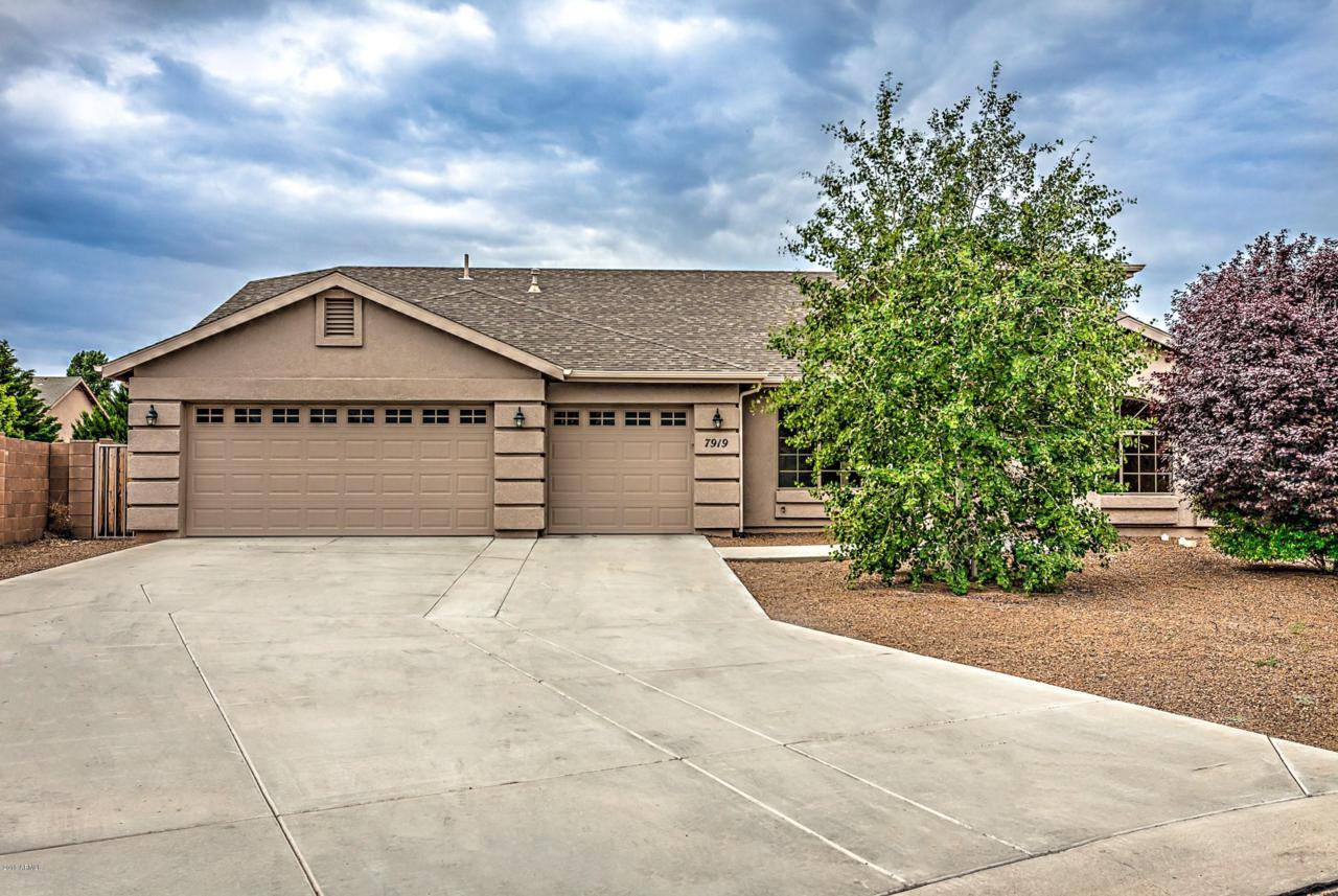 7919 Lost Horse Circle - Photo 1