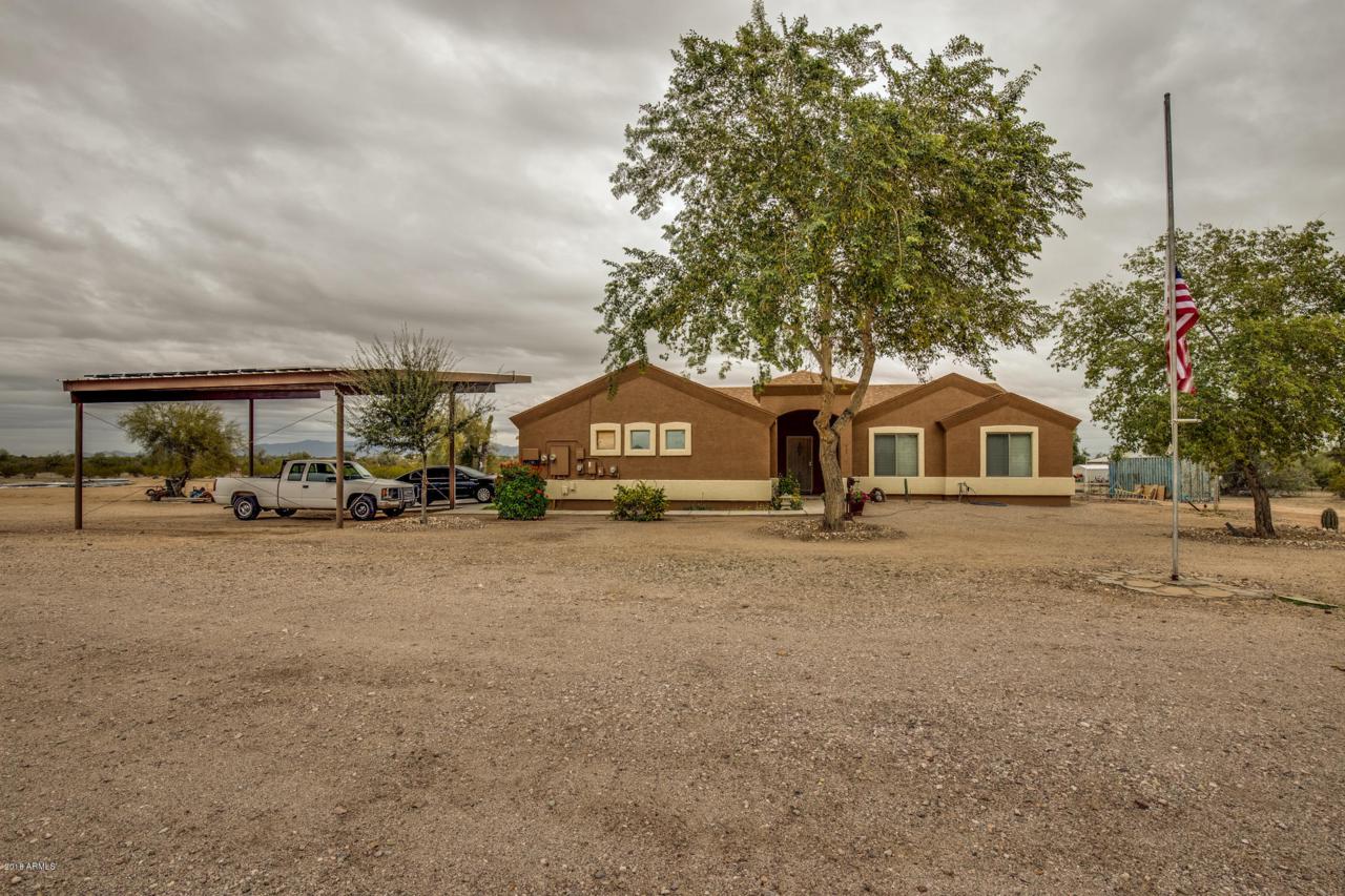 605 347TH Avenue - Photo 1