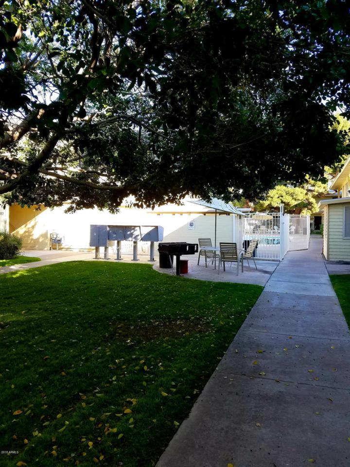2551 Rose Lane - Photo 1