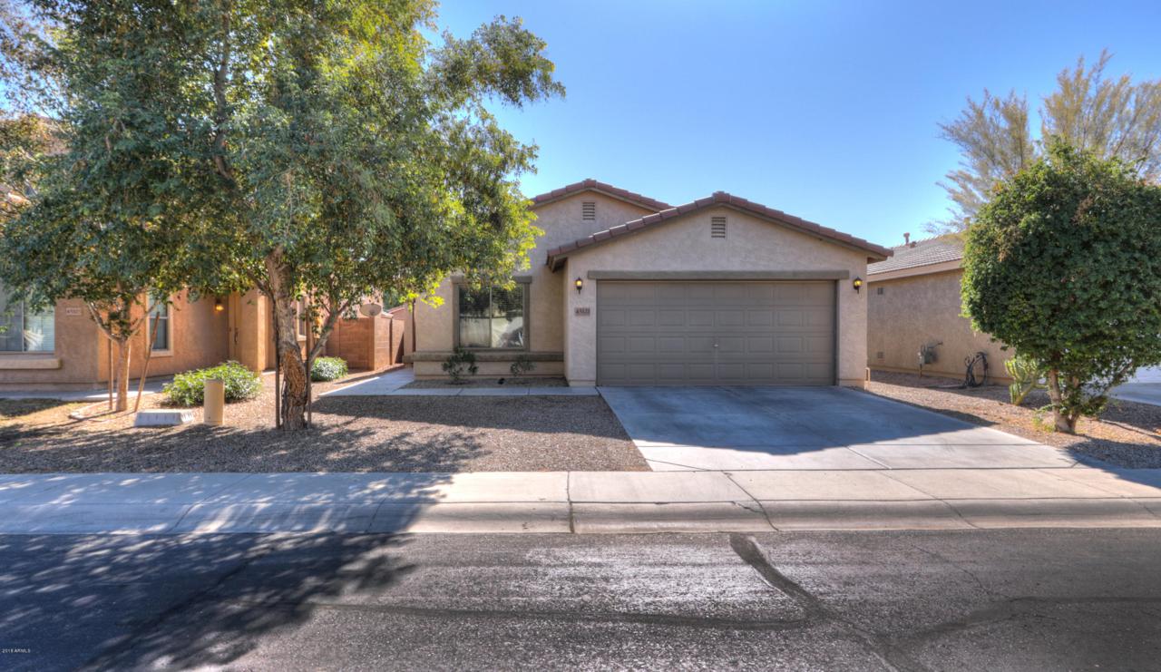 45121 Miraflores Street - Photo 1
