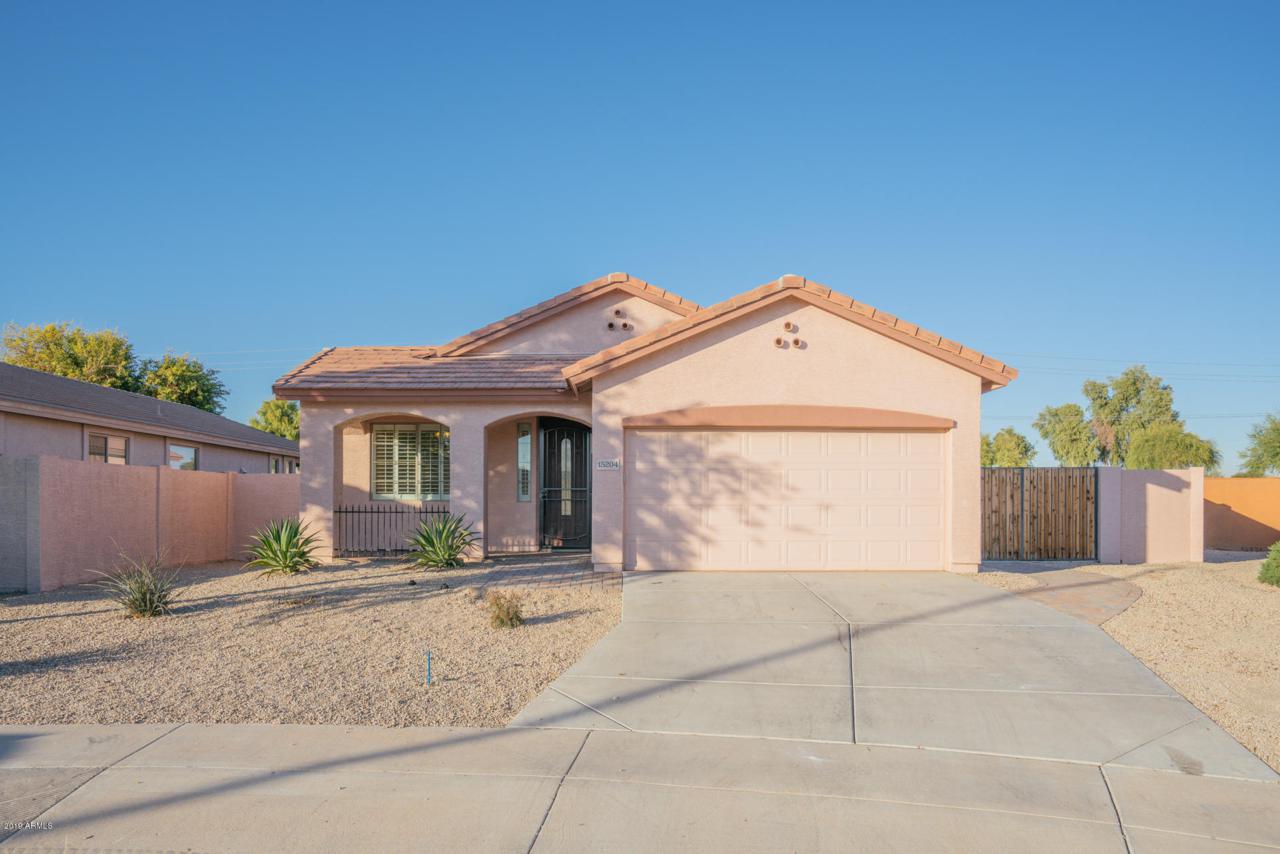 15204 Windward Avenue - Photo 1