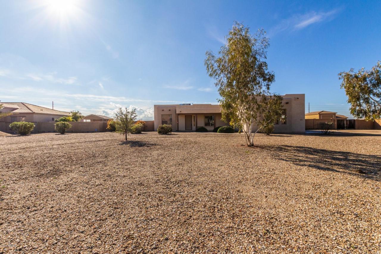 22823 Sierra Ridge Way - Photo 1