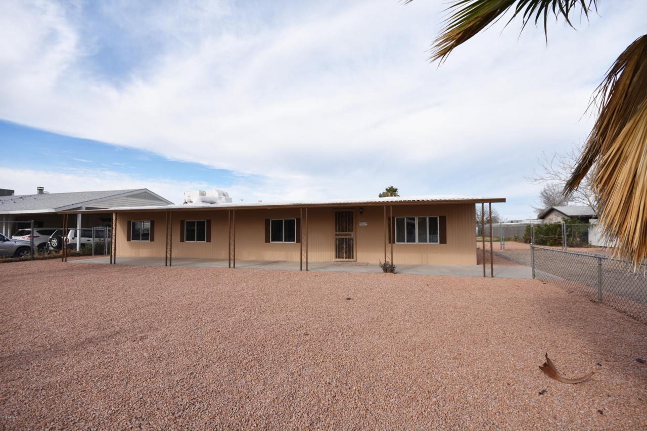 6734 Wanda Lynn Lane - Photo 1