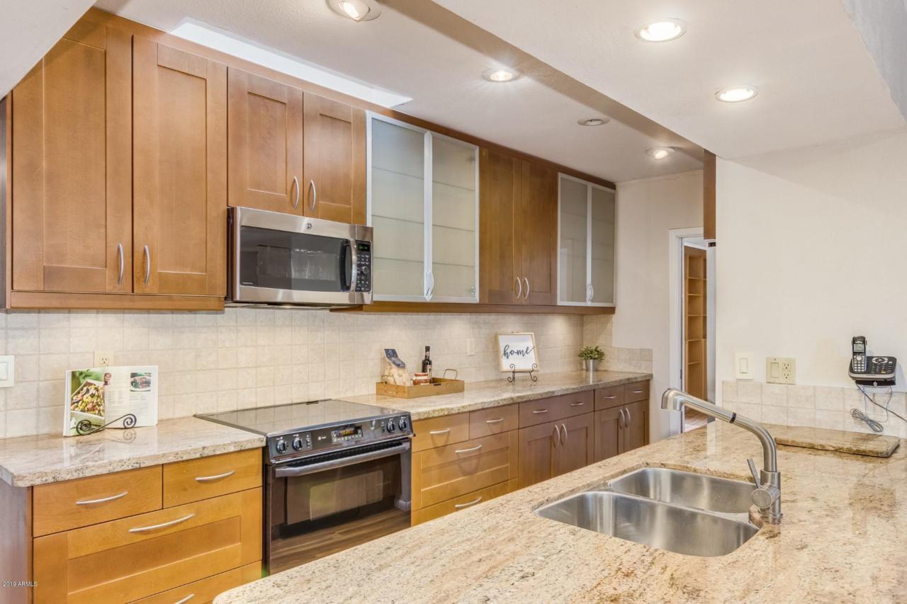 8523 Kalil Drive - Photo 1