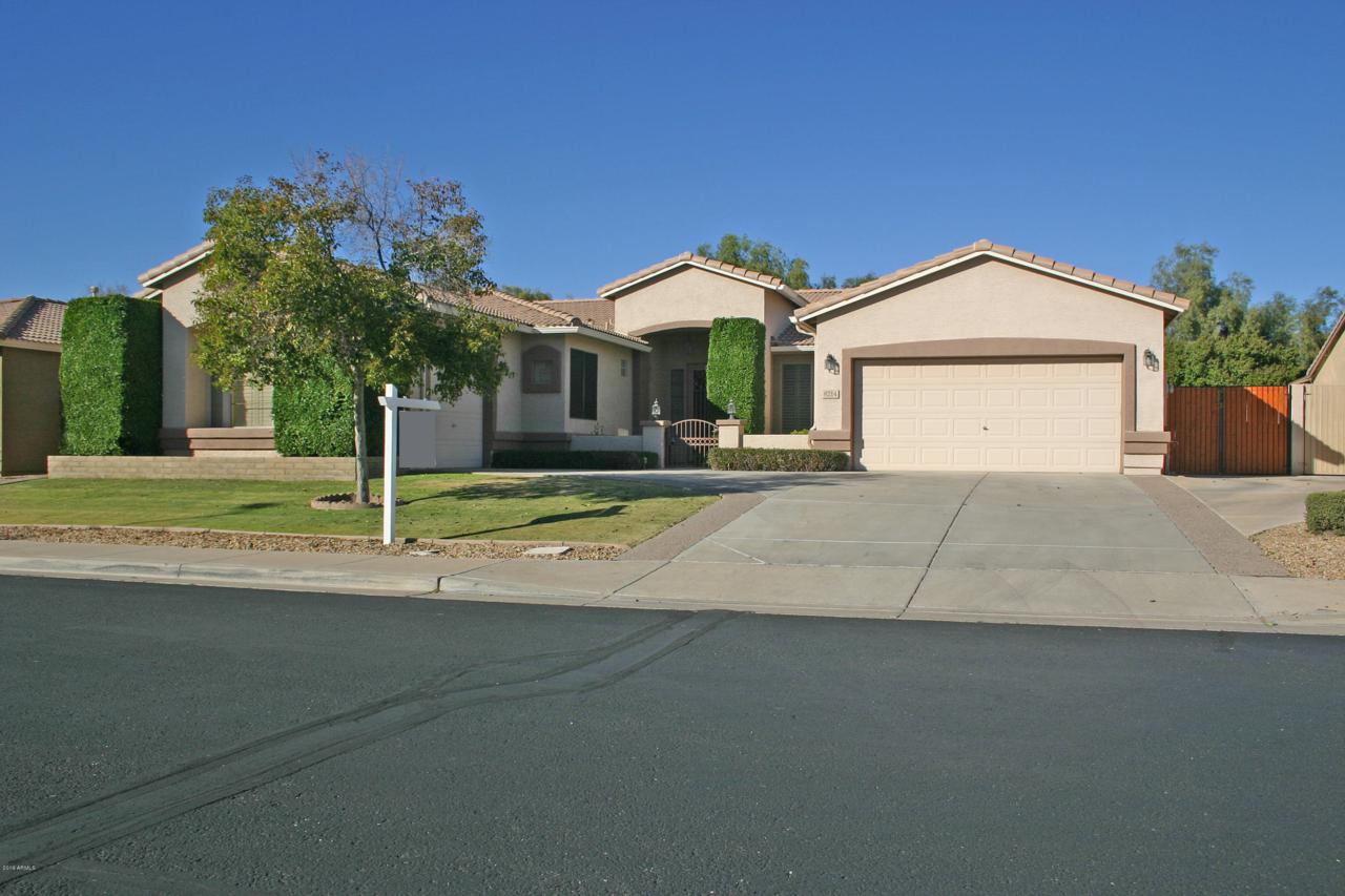8214 Gelding Drive - Photo 1