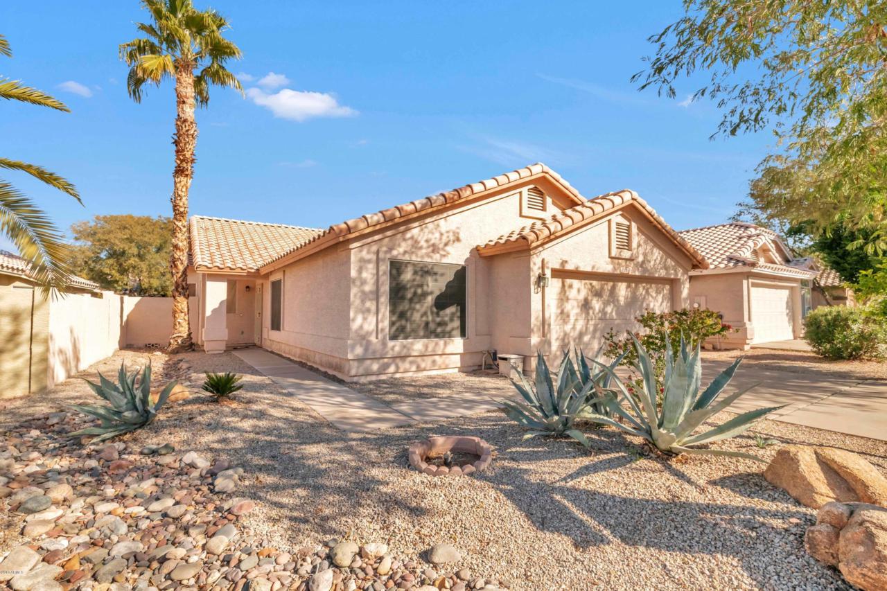 826 Silver Creek Road - Photo 1