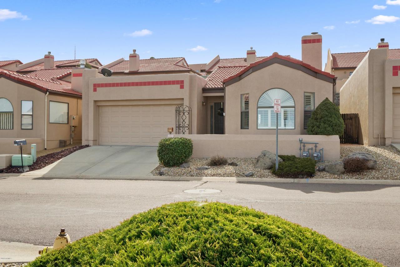 2827 College Heights Road - Photo 1