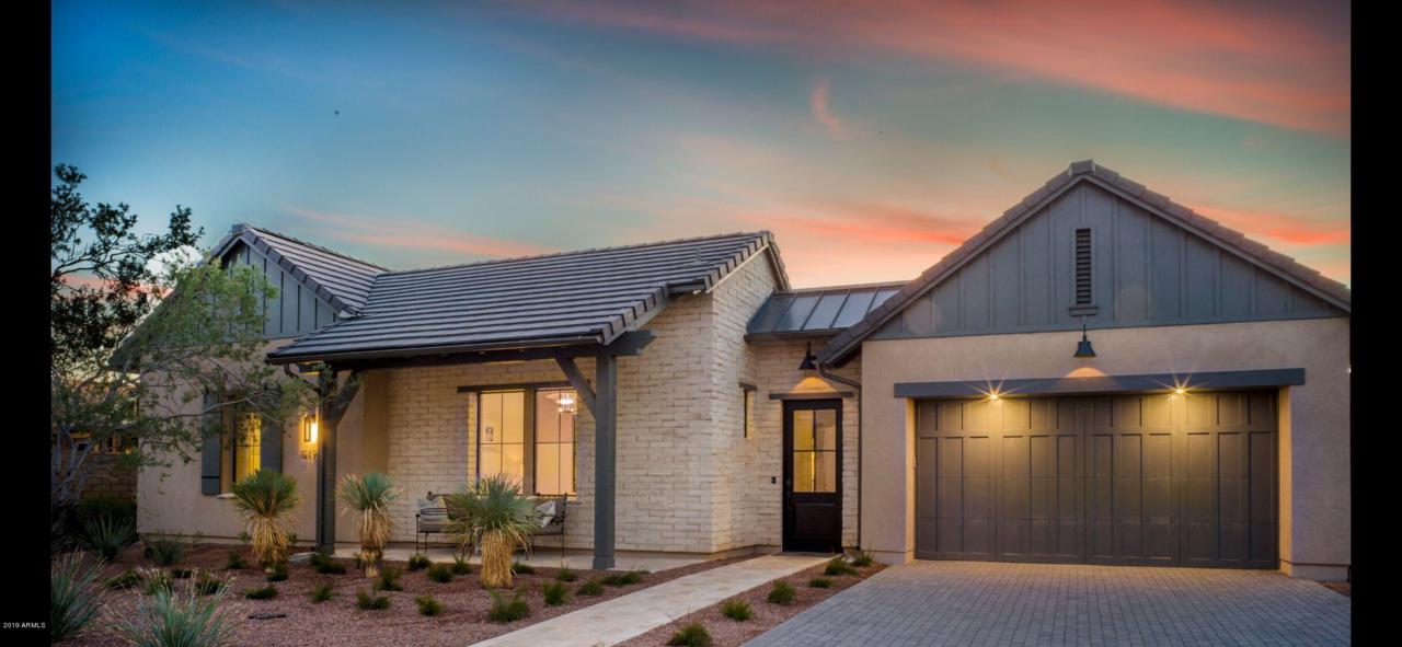 10195 Camelot Court - Photo 1
