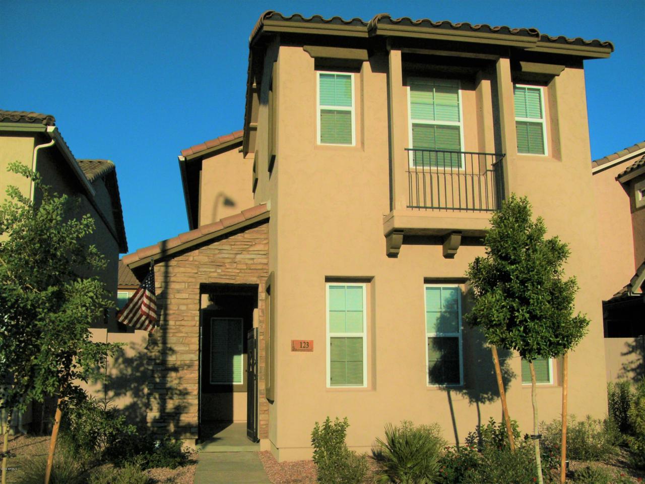 123 87TH Avenue - Photo 1