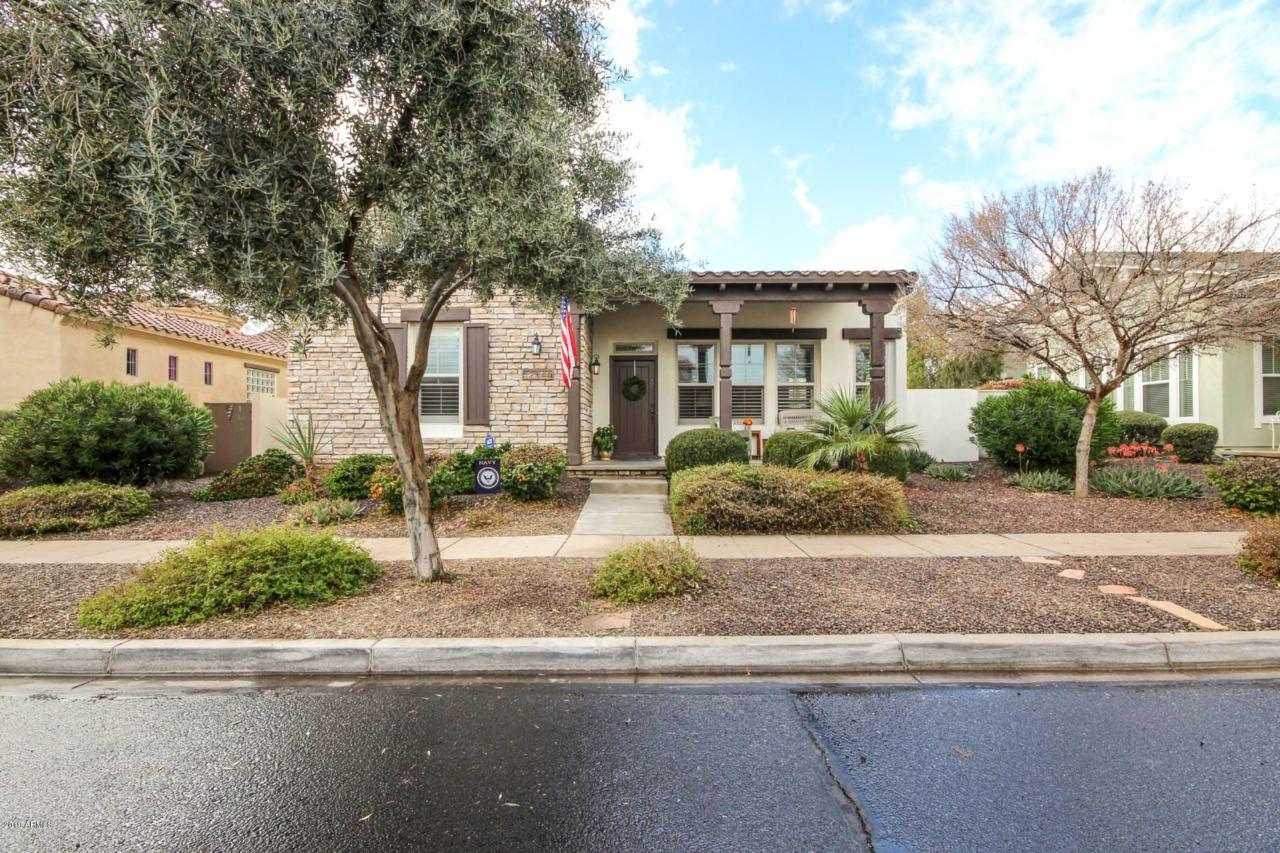 12644 152ND Avenue - Photo 1
