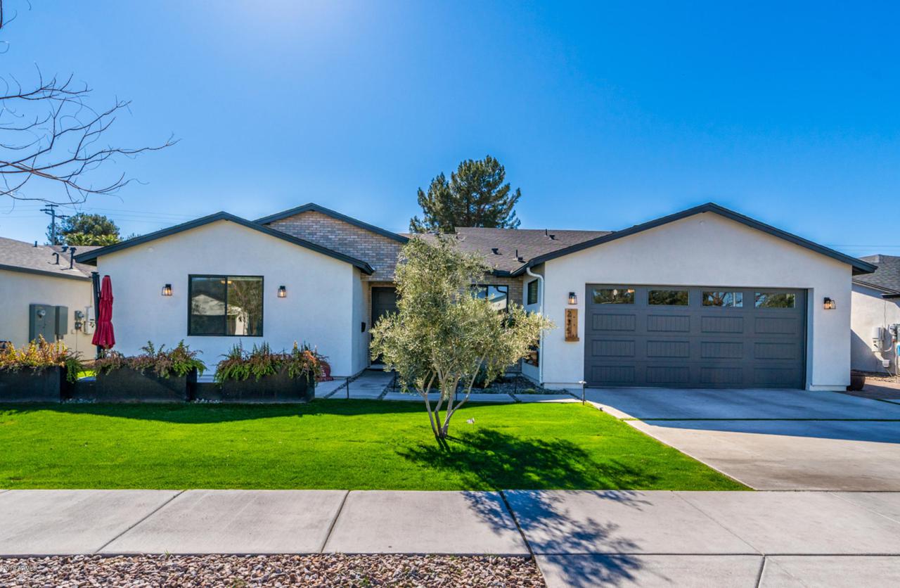 235 Ashwood Place - Photo 1