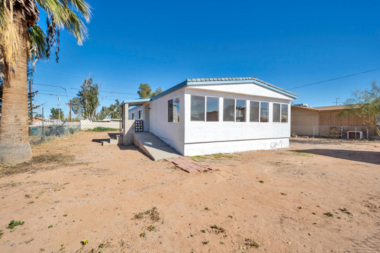 518 Mcmurray Boulevard - Photo 1