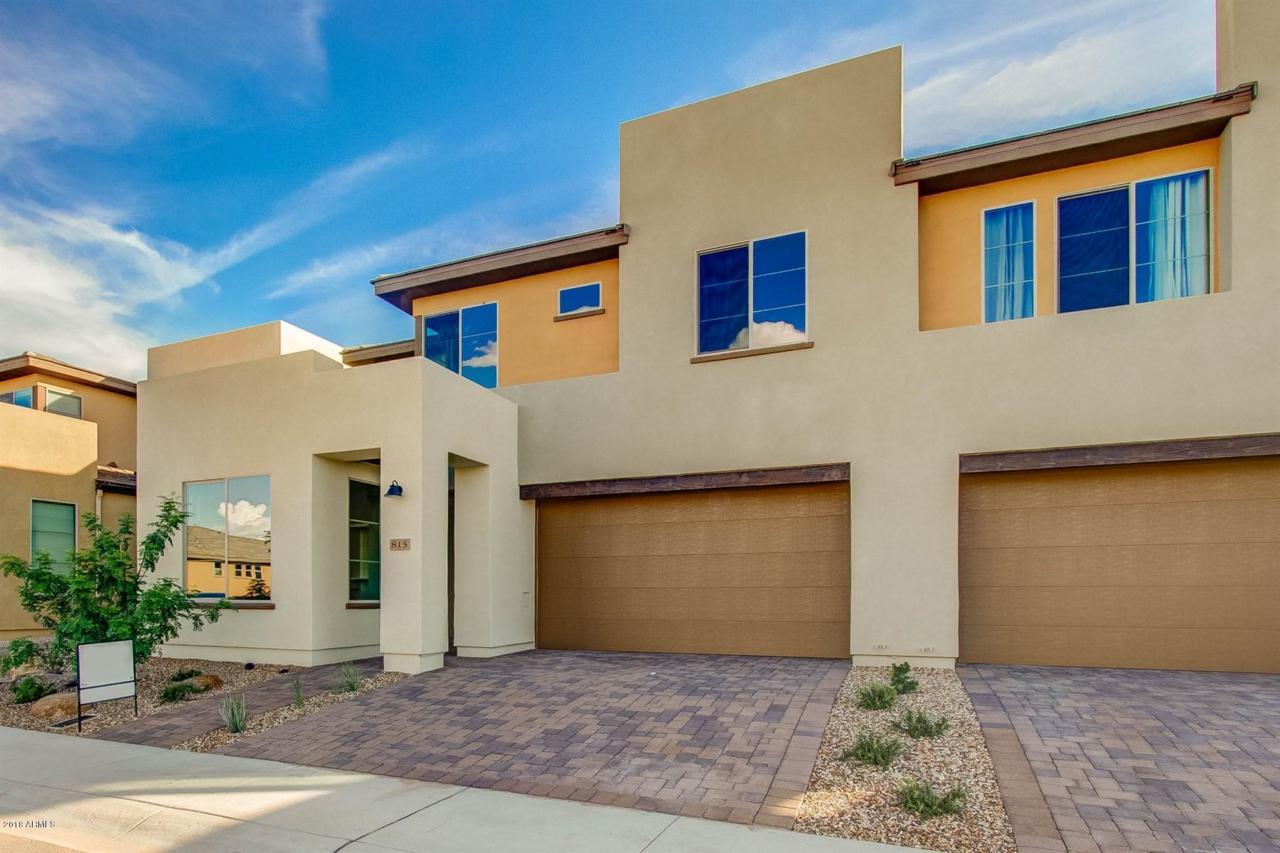 815 Cobble Stone Drive - Photo 1