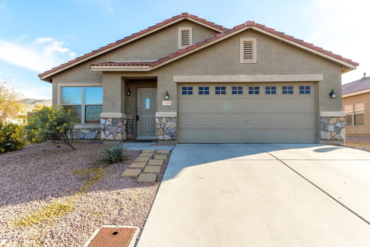 1129 Beth Drive - Photo 1