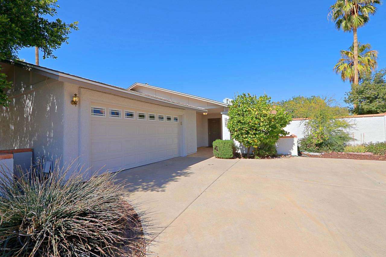 8636 Garfield Street - Photo 1