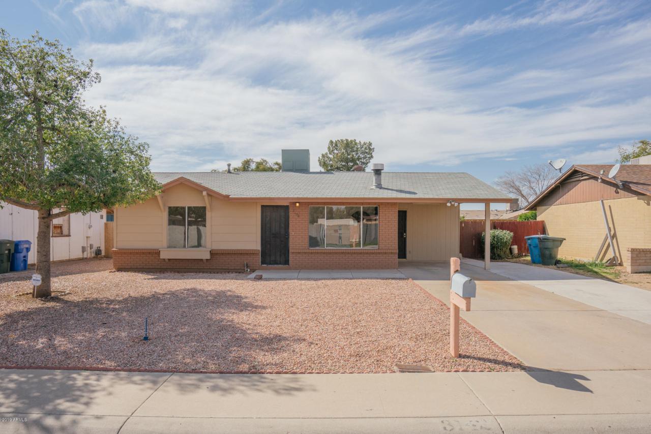 3142 88TH Drive - Photo 1