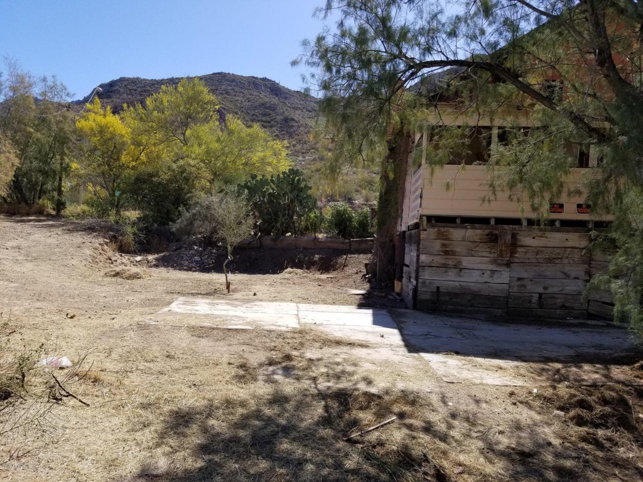 375 Ray Road - Photo 1