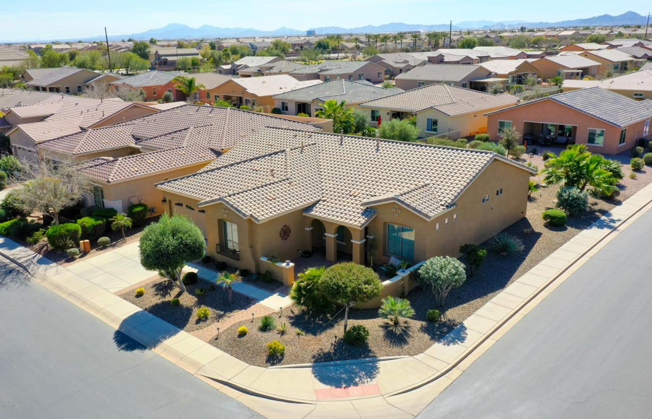 19834 Heron Court - Photo 1