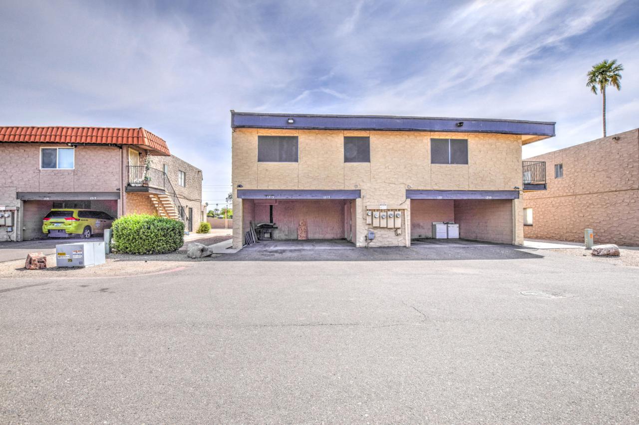 1213 47TH Place - Photo 1