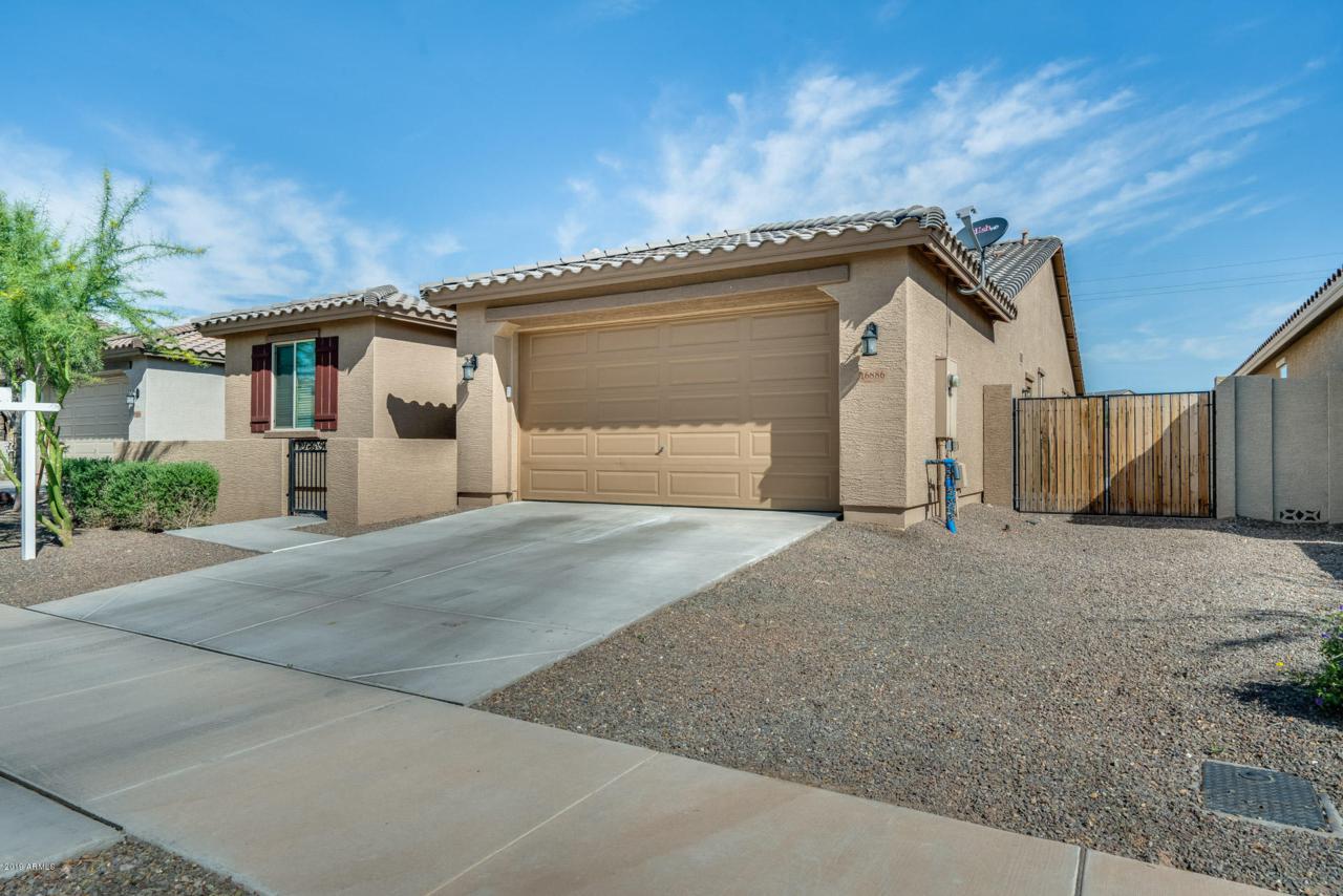 16886 Woodlands Avenue - Photo 1