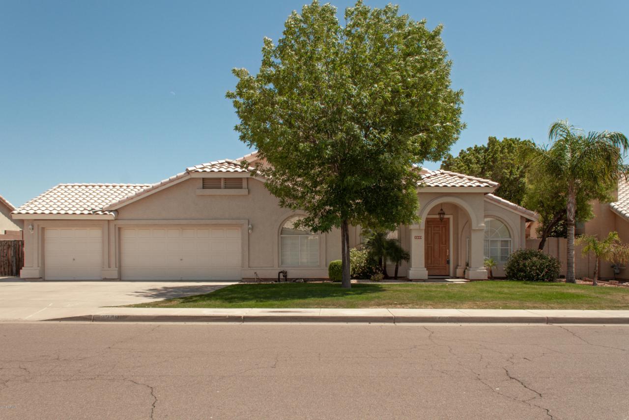 2349 Glenview Drive - Photo 1