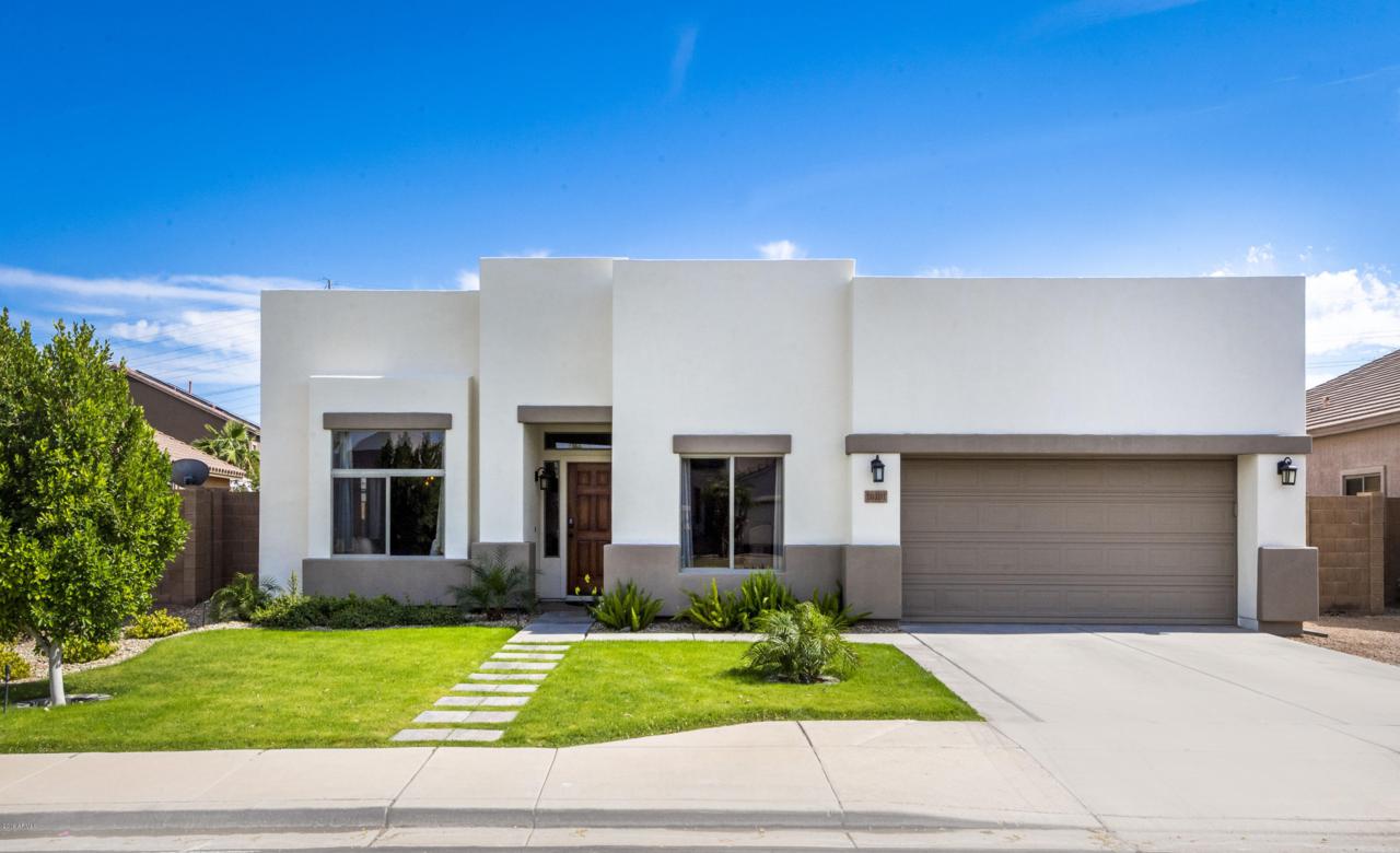 10101 Posada Avenue - Photo 1