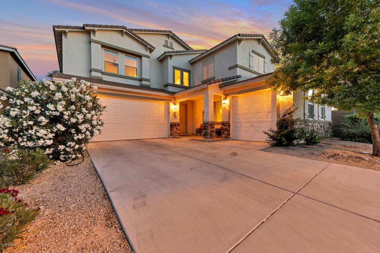 819 Cierra Circle - Photo 1