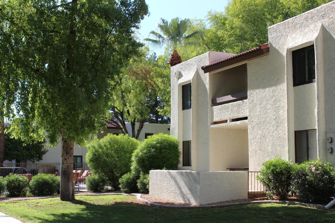 10444 69TH Street - Photo 1