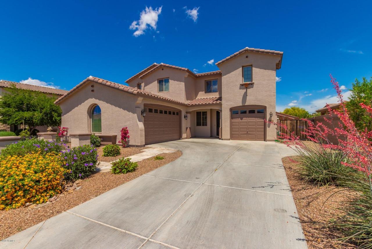 692 San Carlos Way - Photo 1