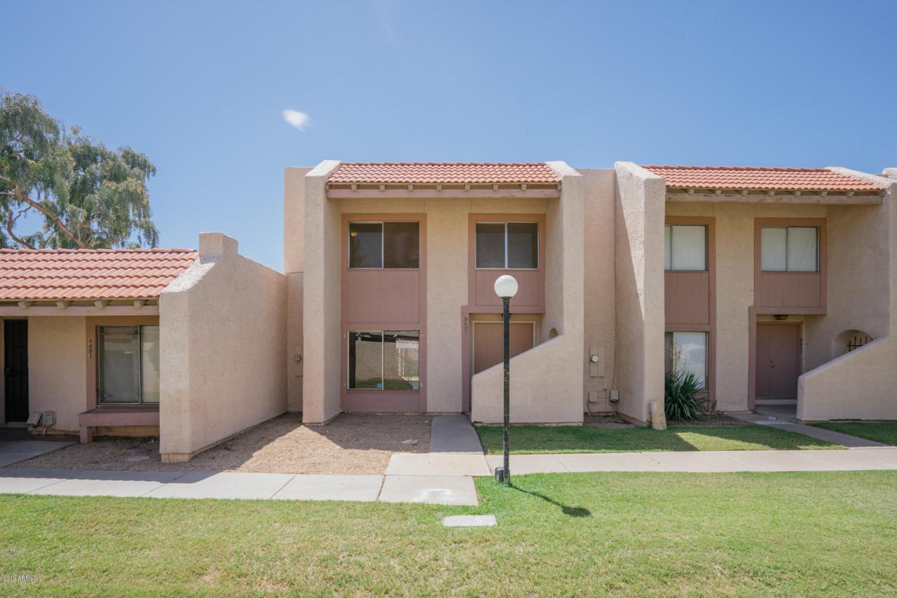 8407 54TH Lane - Photo 1