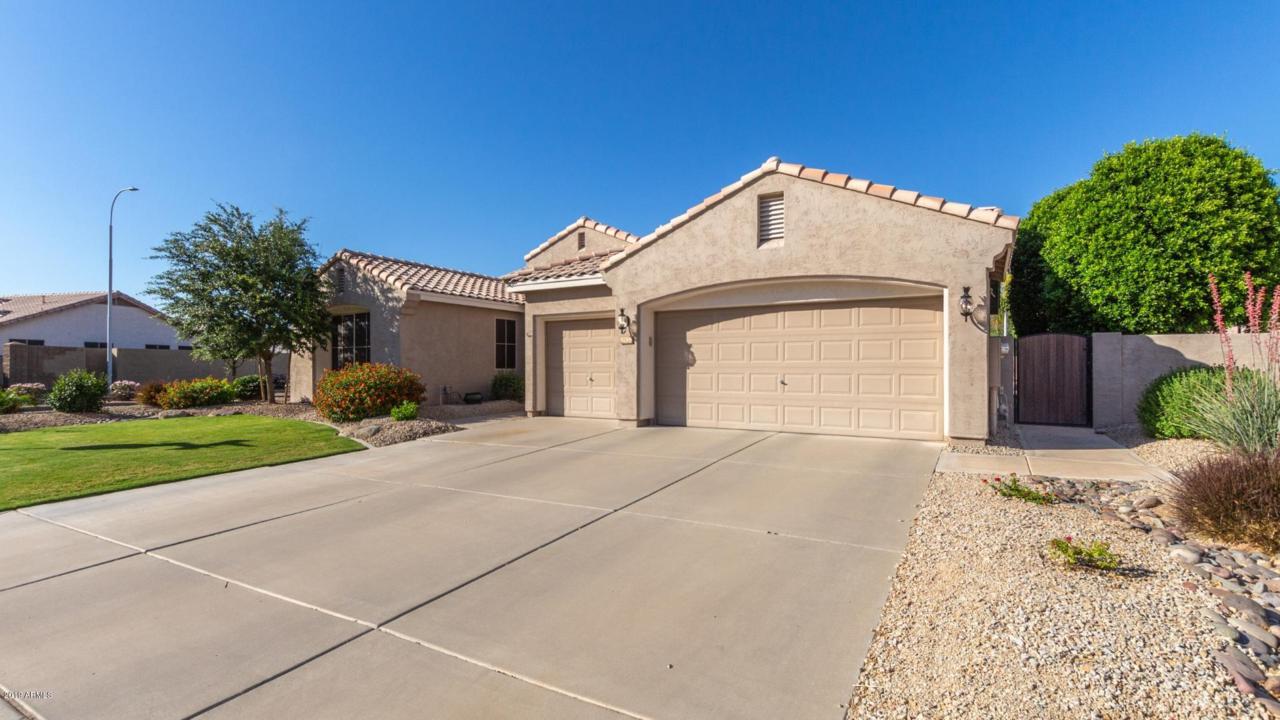 1786 Oriole Way - Photo 1