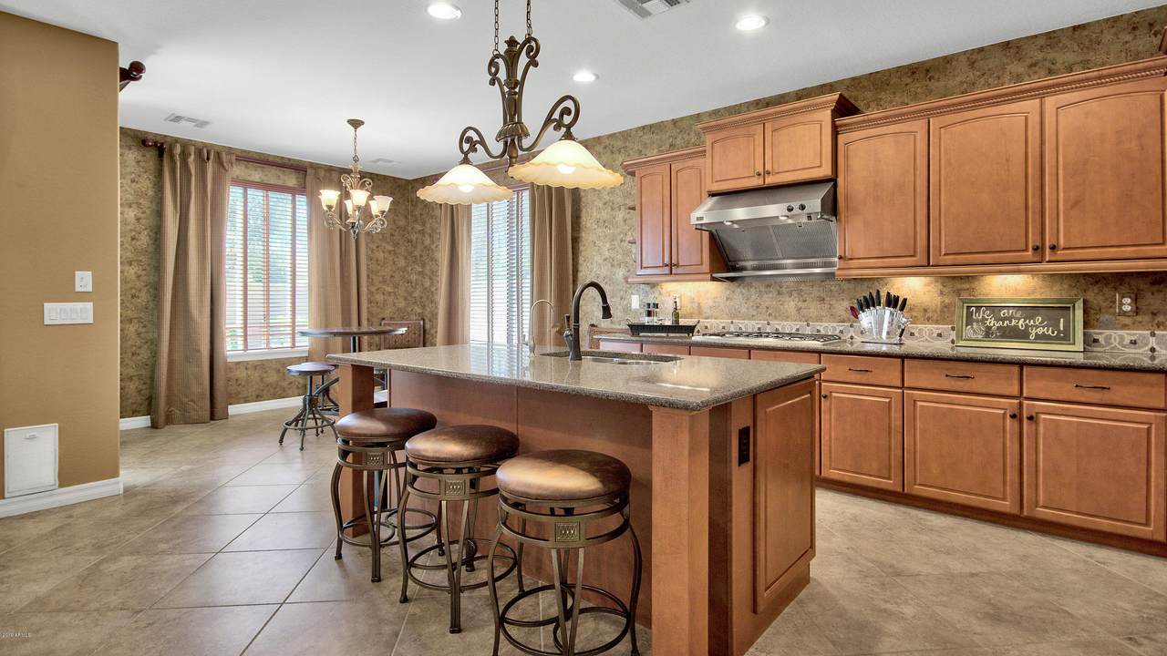 5475 Cardinal Street - Photo 1