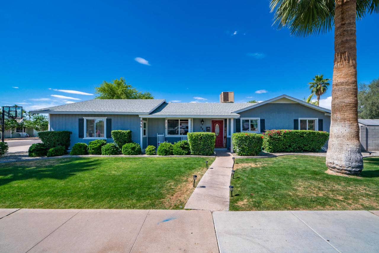 886 Del Rio Street - Photo 1