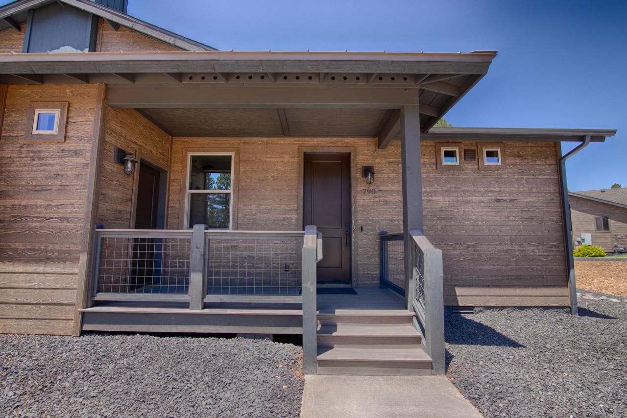 790 36th Drive - Photo 1