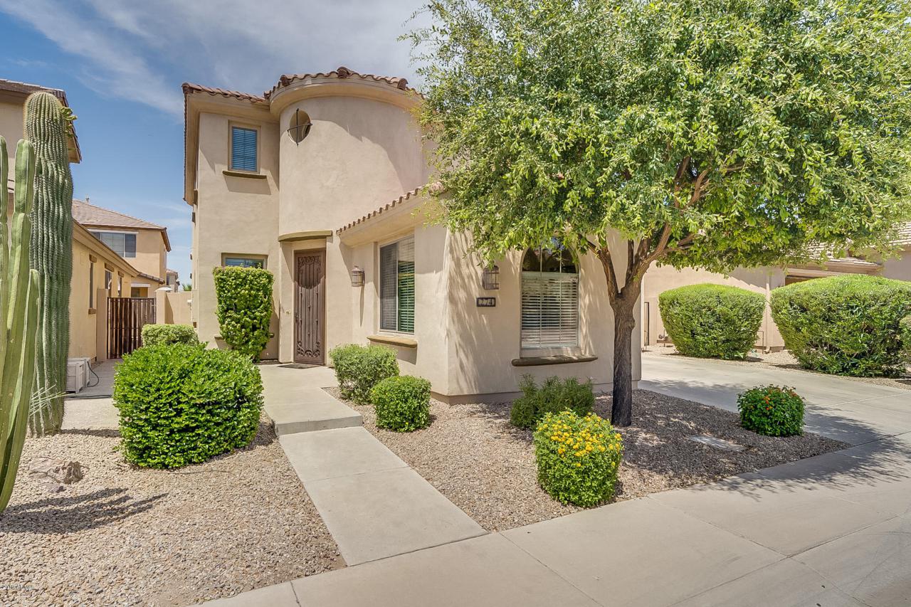 274 Lantana Place - Photo 1