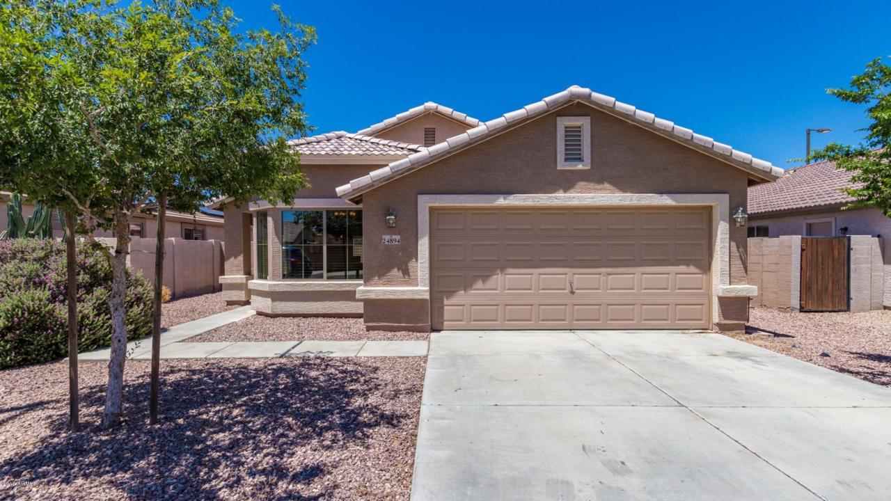 24894 Huntington Drive - Photo 1