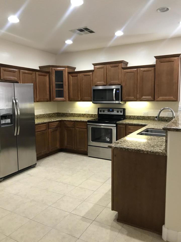 10780 Woodland Avenue - Photo 1